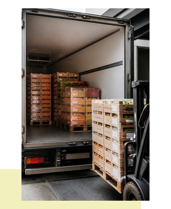 Перевозка сельхозпродукции на паллетах с доставкой в Севастополь